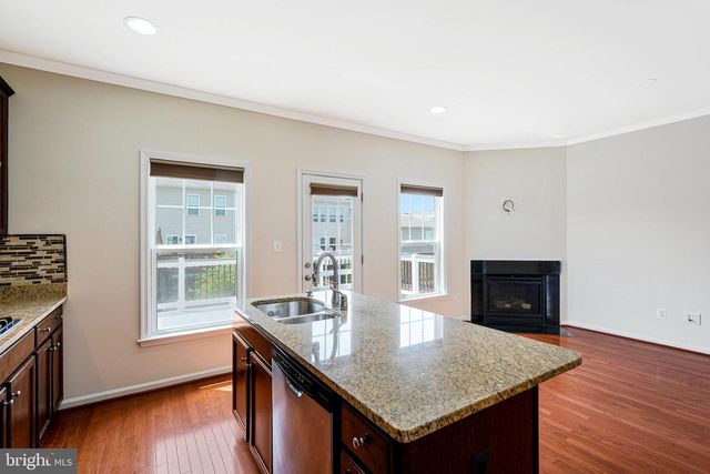 41835 DIABASE SQ, Aldie, VA 20105
