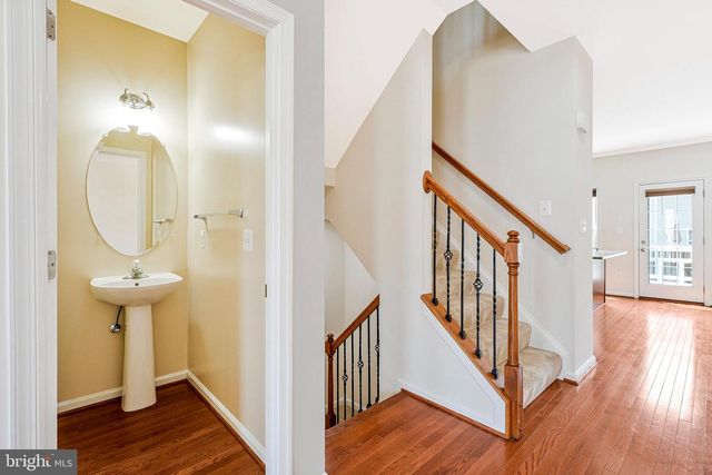 41835 DIABASE SQ, Aldie, VA 20105