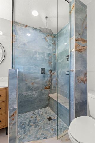 1000 59TH AVENUE S, St Petersburg, FL 33705