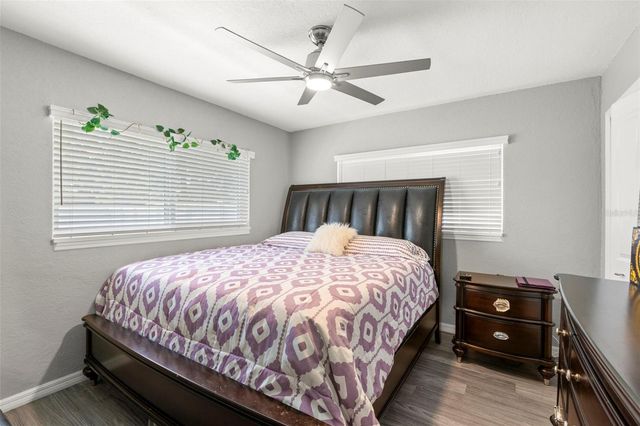 1000 59TH AVENUE S, St Petersburg, FL 33705