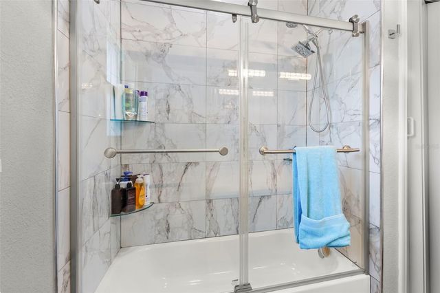 1000 59TH AVENUE S, St Petersburg, FL 33705