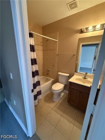 9813 Quinta Artesa WAY 103, Fort Myers, FL 33908