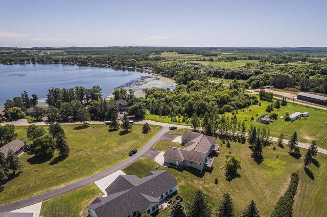 20623 County Highway 21, Detroit Lakes, MN 56501