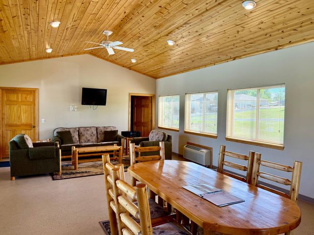 20623 County Highway 21, Detroit Lakes, MN 56501
