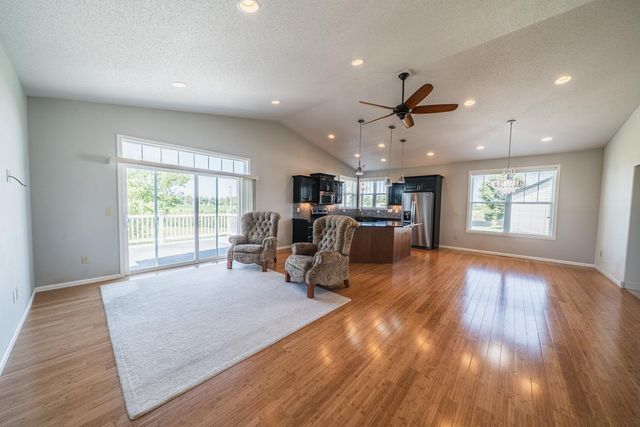 20623 County Highway 21, Detroit Lakes, MN 56501