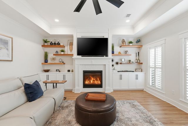 105 Sycamore Springs Drive, Conway, AR 72034