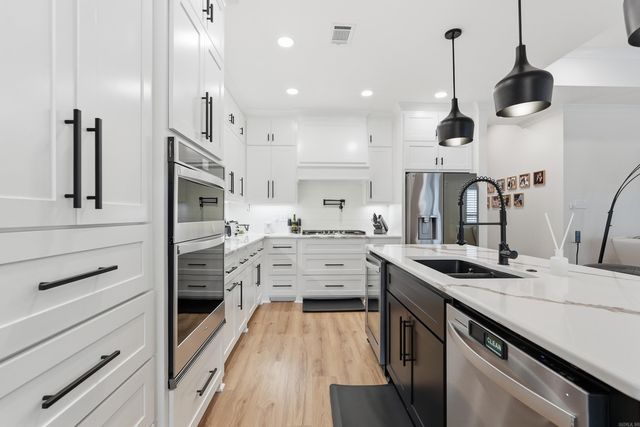 105 Sycamore Springs Drive, Conway, AR 72034