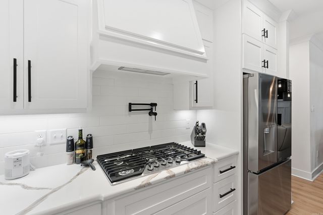 105 Sycamore Springs Drive, Conway, AR 72034