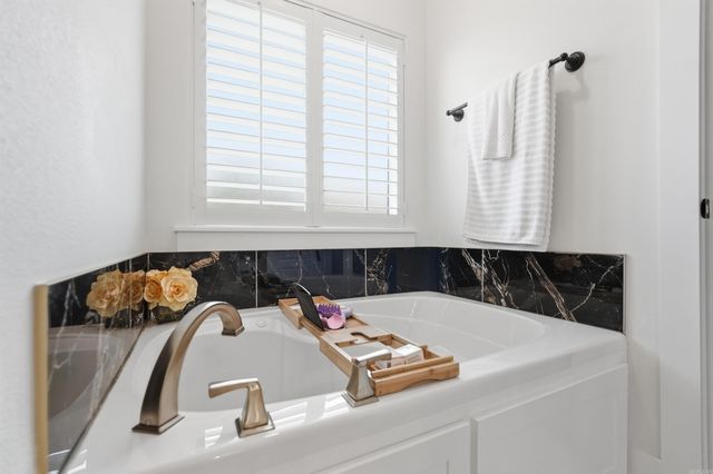 105 Sycamore Springs Drive, Conway, AR 72034