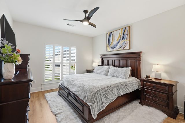 105 Sycamore Springs Drive, Conway, AR 72034