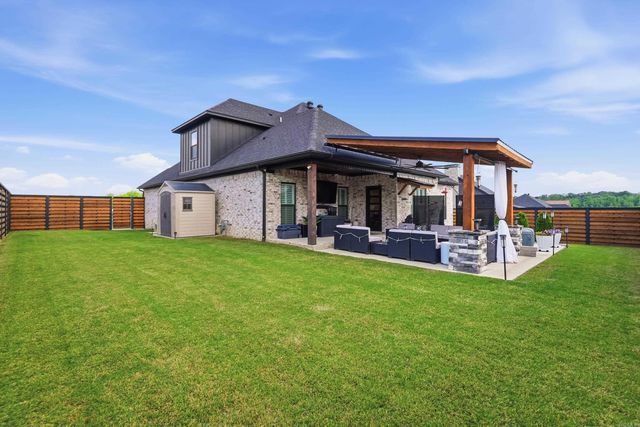 105 Sycamore Springs Drive, Conway, AR 72034