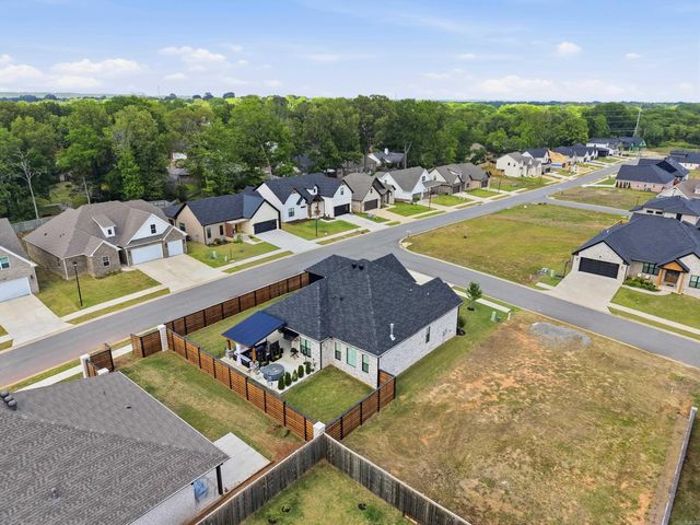 105 Sycamore Springs Drive, Conway, AR 72034