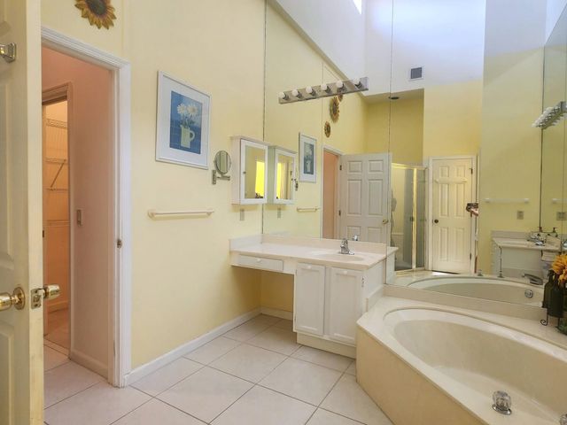 2649 DEER CREEK EMERALD WAY Circle, Deerfield Beach, FL 33442