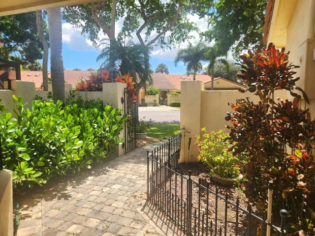 2649 DEER CREEK EMERALD WAY Circle, Deerfield Beach, FL 33442