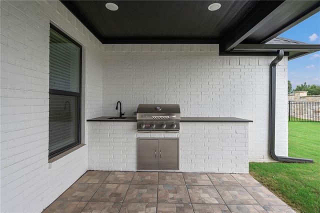 4659 South Stonecrest Court, Bryan, TX 77808