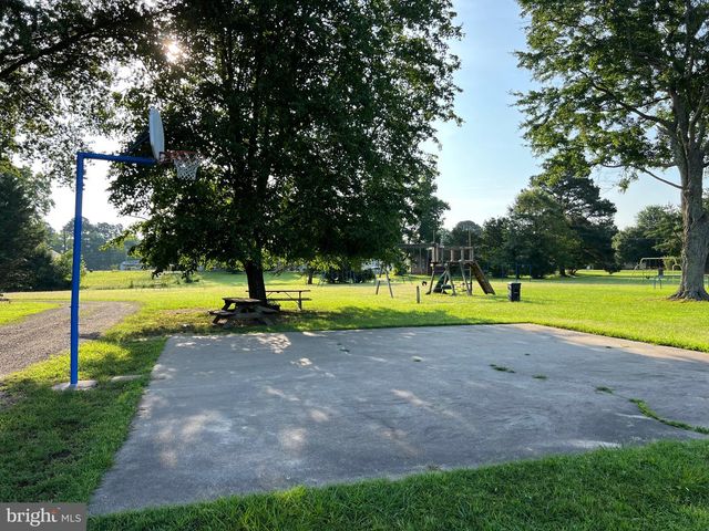 TBD LOT 121 CURRIOMAN DR, Montross, VA 22520