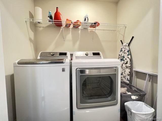 263 N Sydney, Plymouth, MI 48170