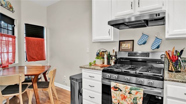 4790 Gondola, Oak Park, CA 91377