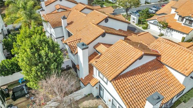 4790 Gondola, Oak Park, CA 91377