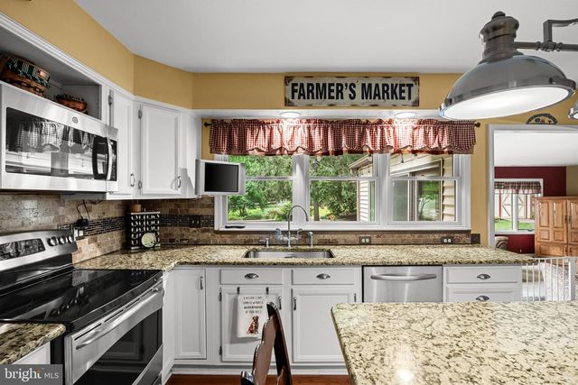 494 ARNEYS MT BIRMING, Pemberton, NJ 08068