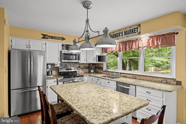 494 ARNEYS MT BIRMING, Pemberton, NJ 08068