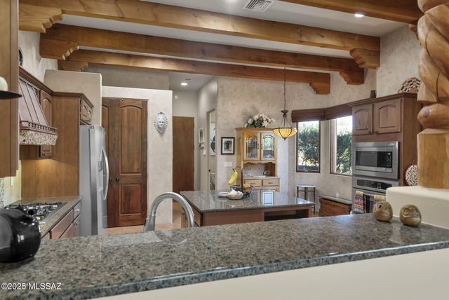 52 Calle Maria Elena, Tubac, AZ 85646