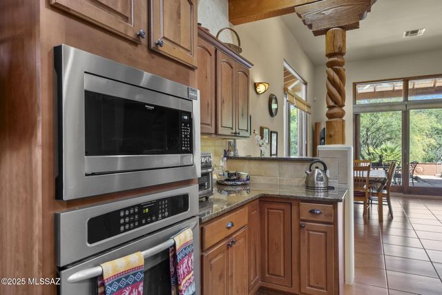 52 Calle Maria Elena, Tubac, AZ 85646