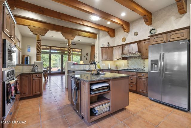 52 Calle Maria Elena, Tubac, AZ 85646