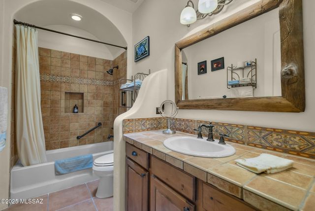 52 Calle Maria Elena, Tubac, AZ 85646