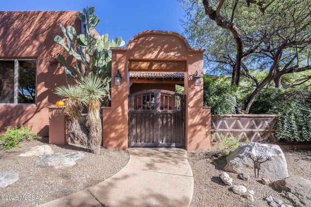 52 Calle Maria Elena, Tubac, AZ 85646