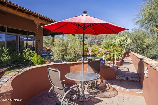 52 Calle Maria Elena, Tubac, AZ 85646