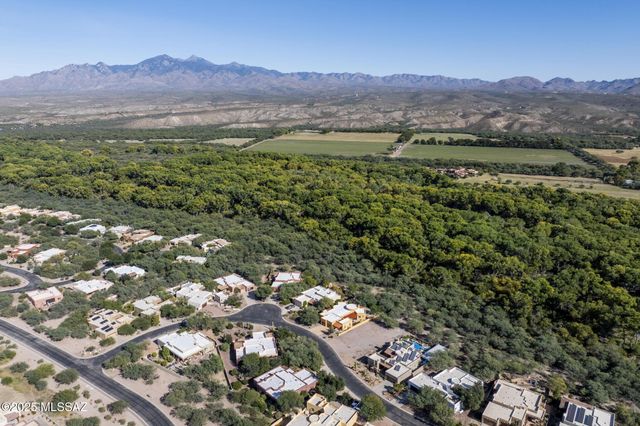 52 Calle Maria Elena, Tubac, AZ 85646