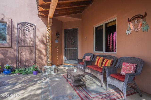 52 Calle Maria Elena, Tubac, AZ 85646