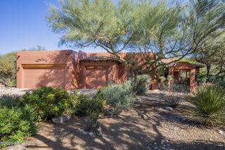 52 Calle Maria Elena, Tubac, AZ 85646