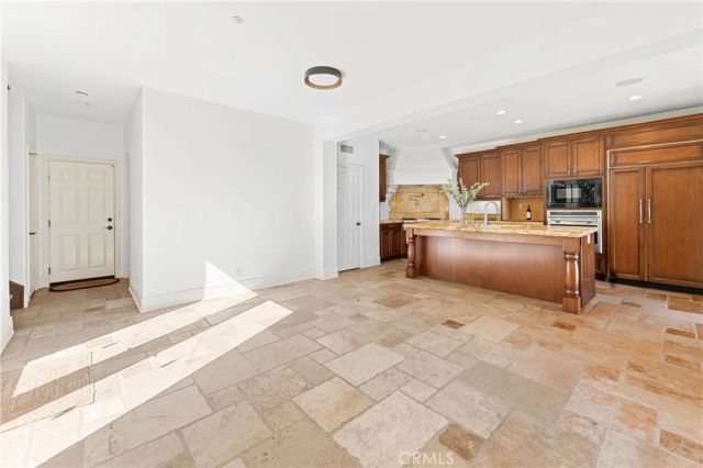 12 Gentle Breeze, Newport Coast, CA 92657