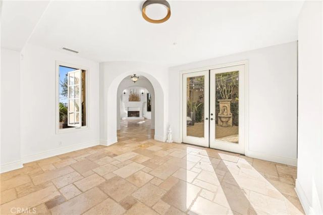 12 Gentle Breeze, Newport Coast, CA 92657
