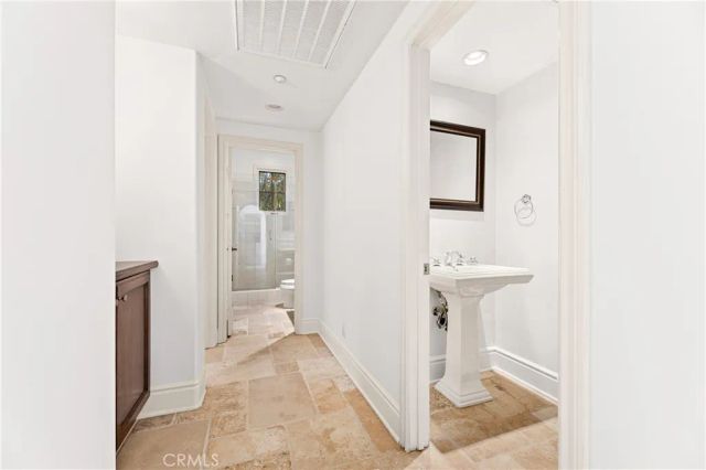 12 Gentle Breeze, Newport Coast, CA 92657