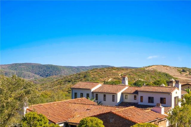 12 Gentle Breeze, Newport Coast, CA 92657