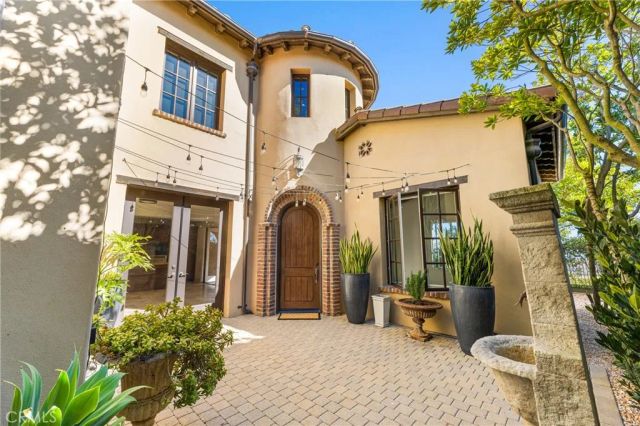 12 Gentle Breeze, Newport Coast, CA 92657