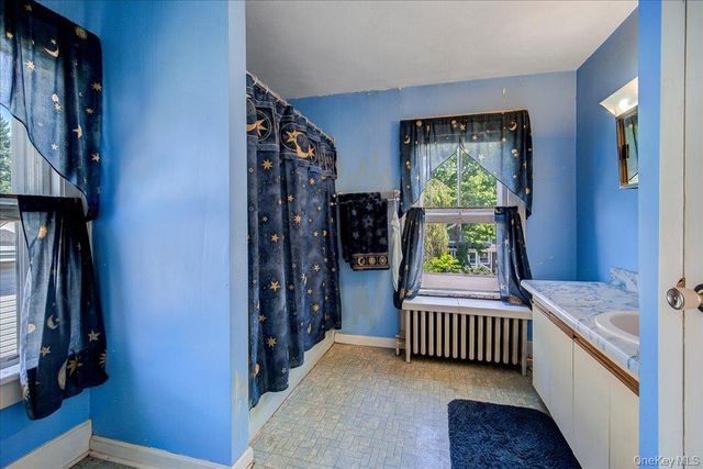5 Maple Street, Beacon, NY 12508