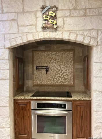 601 state highway 123, Stockdale, TX 78160