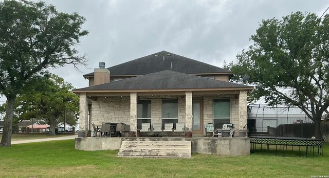 601 state highway 123, Stockdale, TX 78160