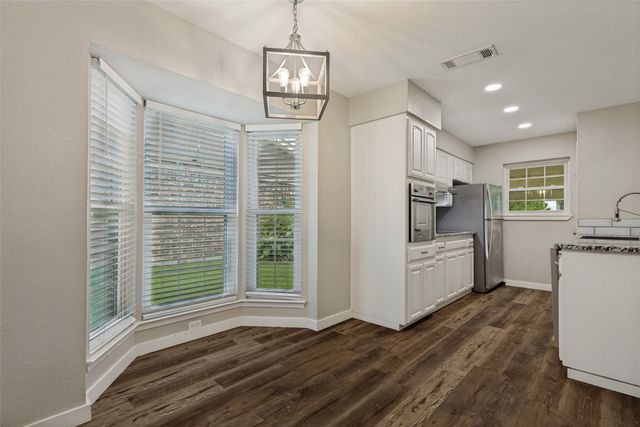914 S Hyde Park Avenue, Denison, TX 75020