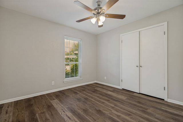 914 S Hyde Park Avenue, Denison, TX 75020