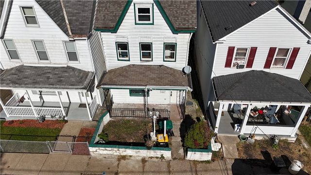 814 Etna St, Mckees Rocks, PA 15136