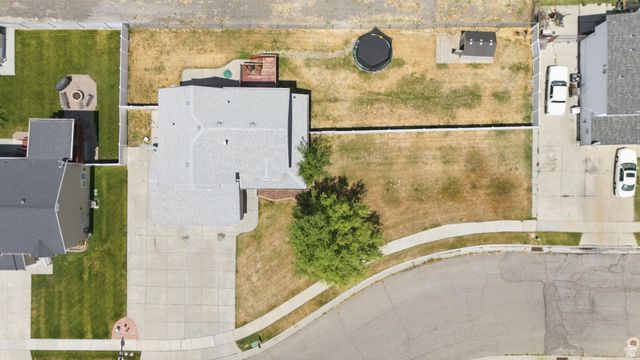 3978 W 4600 S, Roy, UT 84067