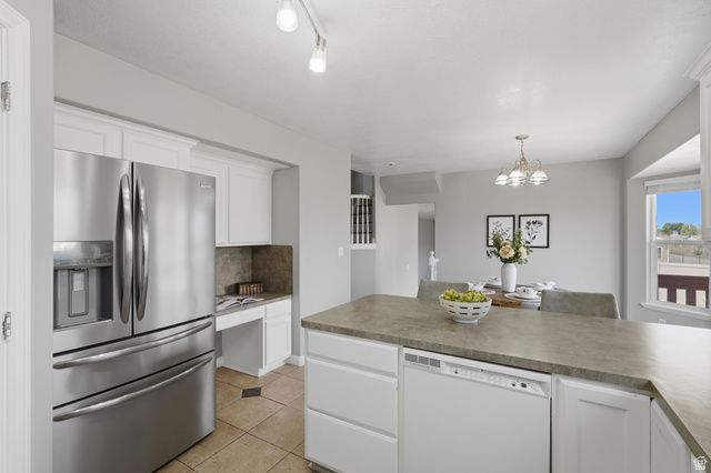 3978 W 4600 S, Roy, UT 84067