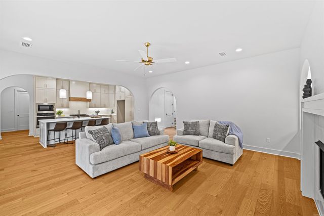 14415 Stonebrook Lane, Maumelle, AR 72113