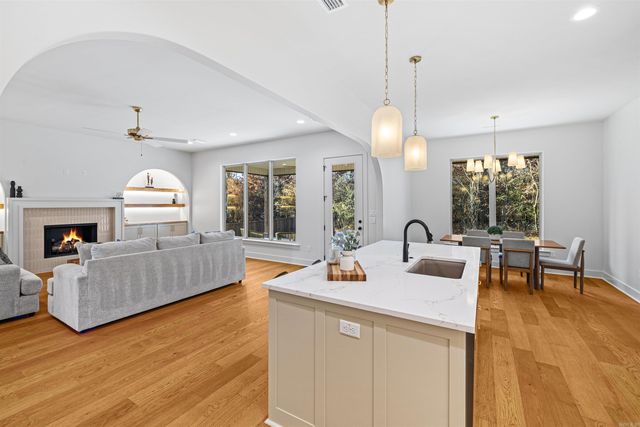 14415 Stonebrook Lane, Maumelle, AR 72113