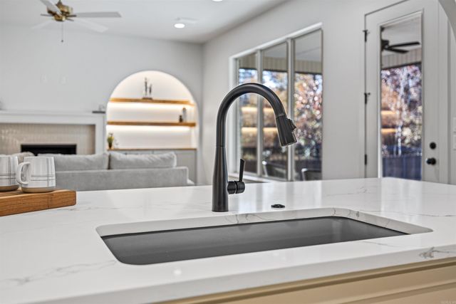 14415 Stonebrook Lane, Maumelle, AR 72113